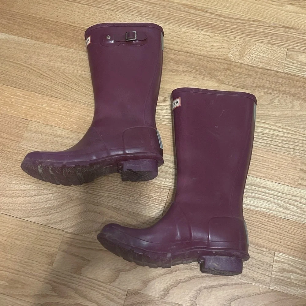 Hunter Tall Purple Rain Boots Sz 4 Girls Pull Up Kids